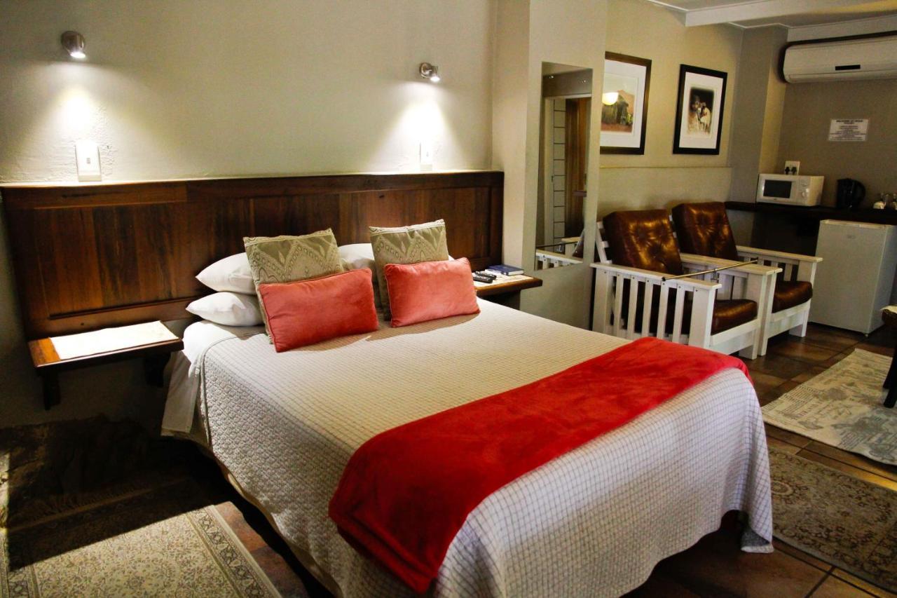Ikaia River Lodge Keimoes Екстер'єр фото