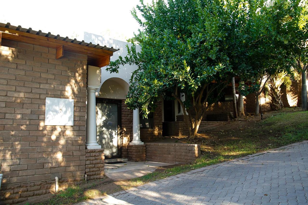 Ikaia River Lodge Keimoes Екстер'єр фото
