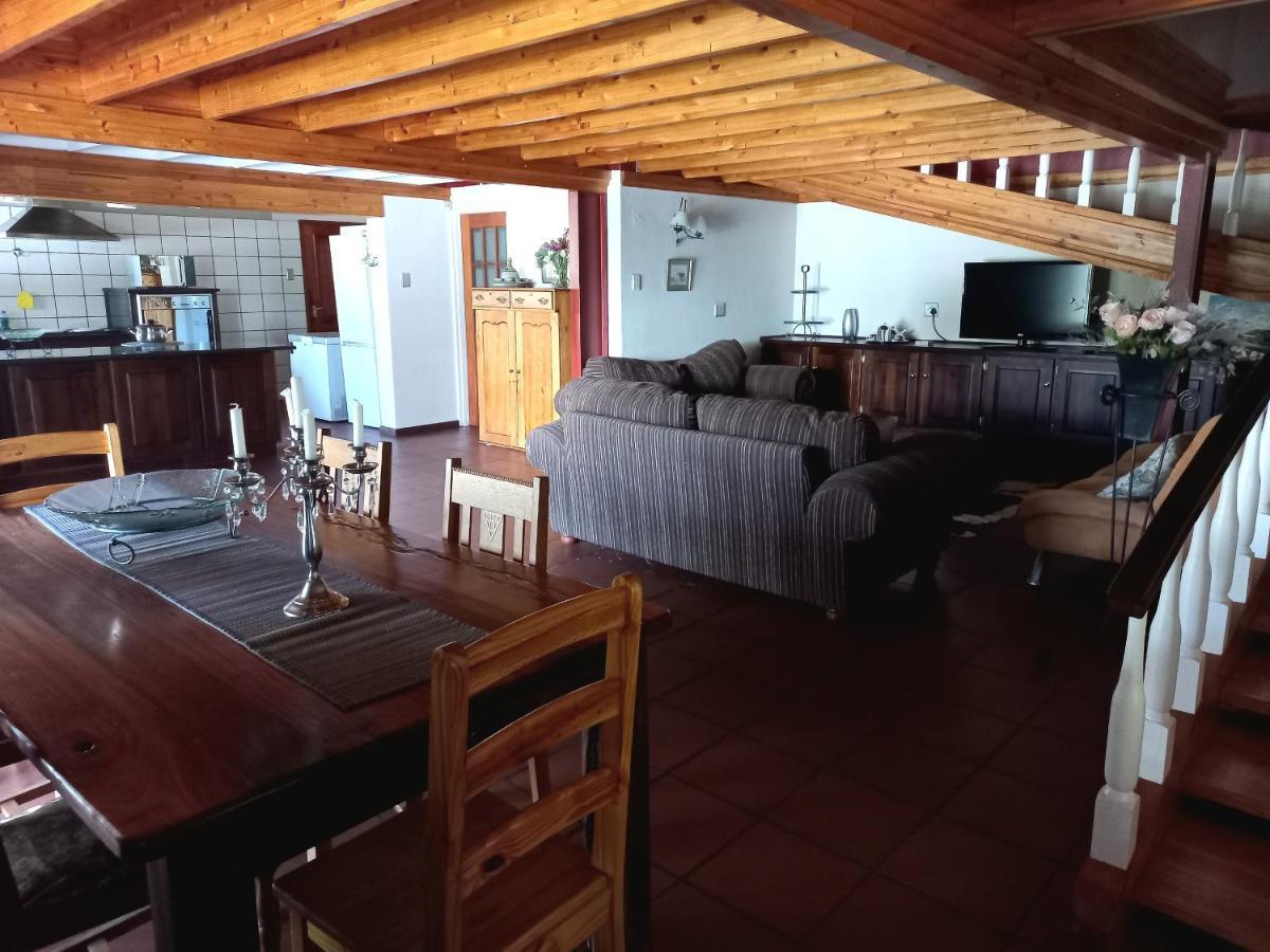 Ikaia River Lodge Keimoes Екстер'єр фото
